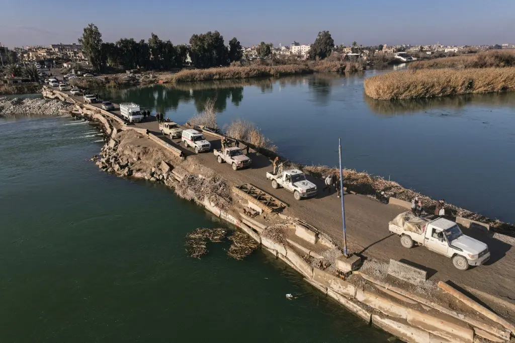 السلطات السورية تنشر قواتها في مناطق سيطرة الأكراد