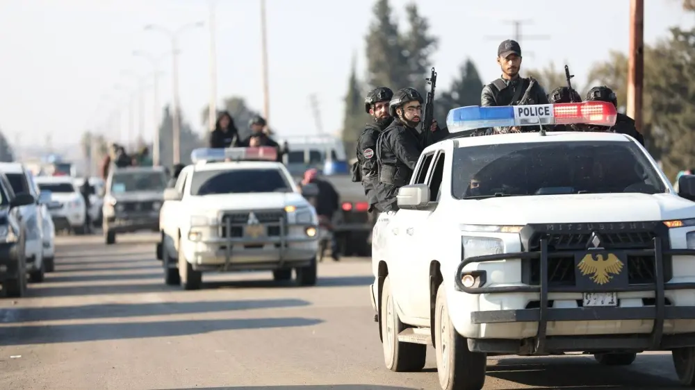 الداخلية تعلن دخول وحداتها إلى ريف دير الزور الشرقي