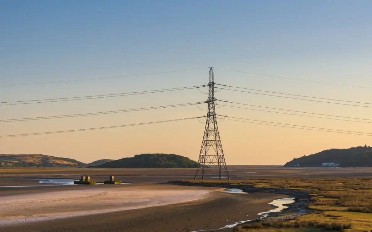 إزالة أبراج كهرباء في بريطانيا تكلّف العملاء 388 مليون دولار - الطاقة