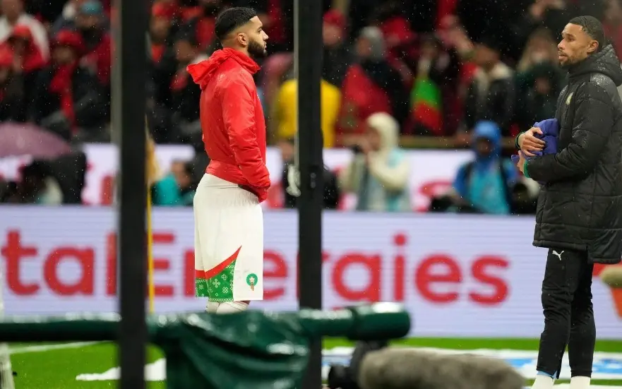 بعد أزمة "المنشفة".. الصيباري يعتذر لميندي ويغلق صفحة الجدل