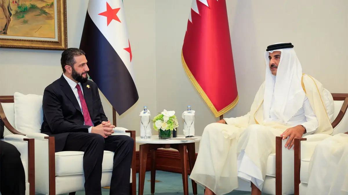 الشيخ تميم بن حمد يبحث مع الشرع التطورات في الساحة السورية