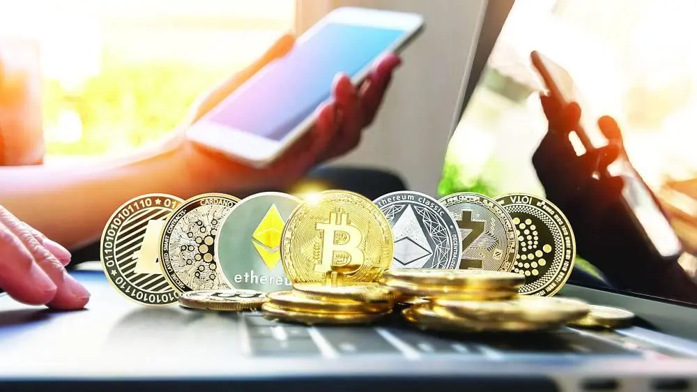 البيتكوين تهبط إلى 93 ألف دولار