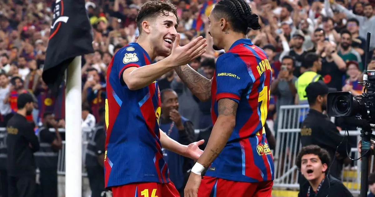 برشلونة يستعيد لاعباً ويفقد لاعباً قبل مواجهة سلافيا براغ
