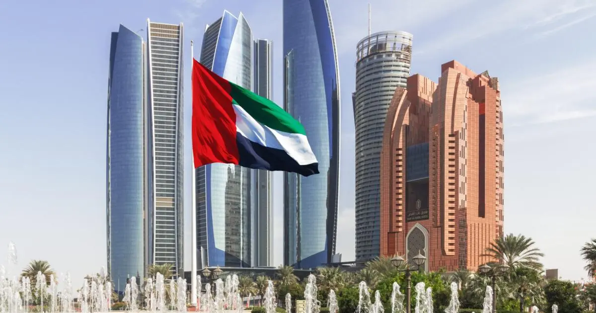 الإمارات تنفي علاقتها بأي متفجرات وسجون في اليمن