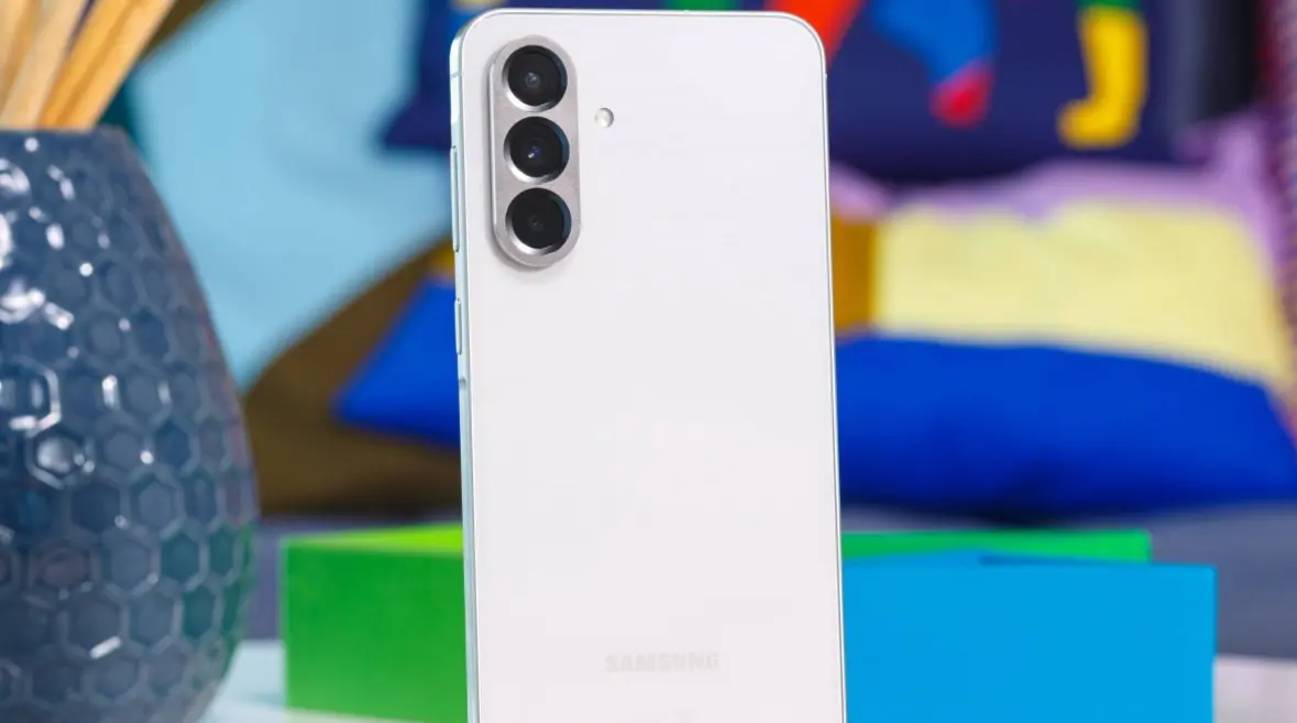 ظهور Samsung Galaxy A57 على قاعدة بيانات TENAA مع الكشف عن مواصفاته كاملة - التقنية بلا حدود