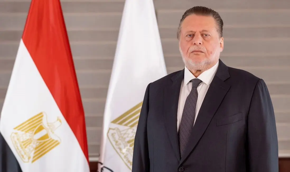 حسن عبد الله : فتح الحساب رقم 7070 بالبنوك المصرية لدعم الطلاب المتميزين بالجامعات المصرية - أموال الغد