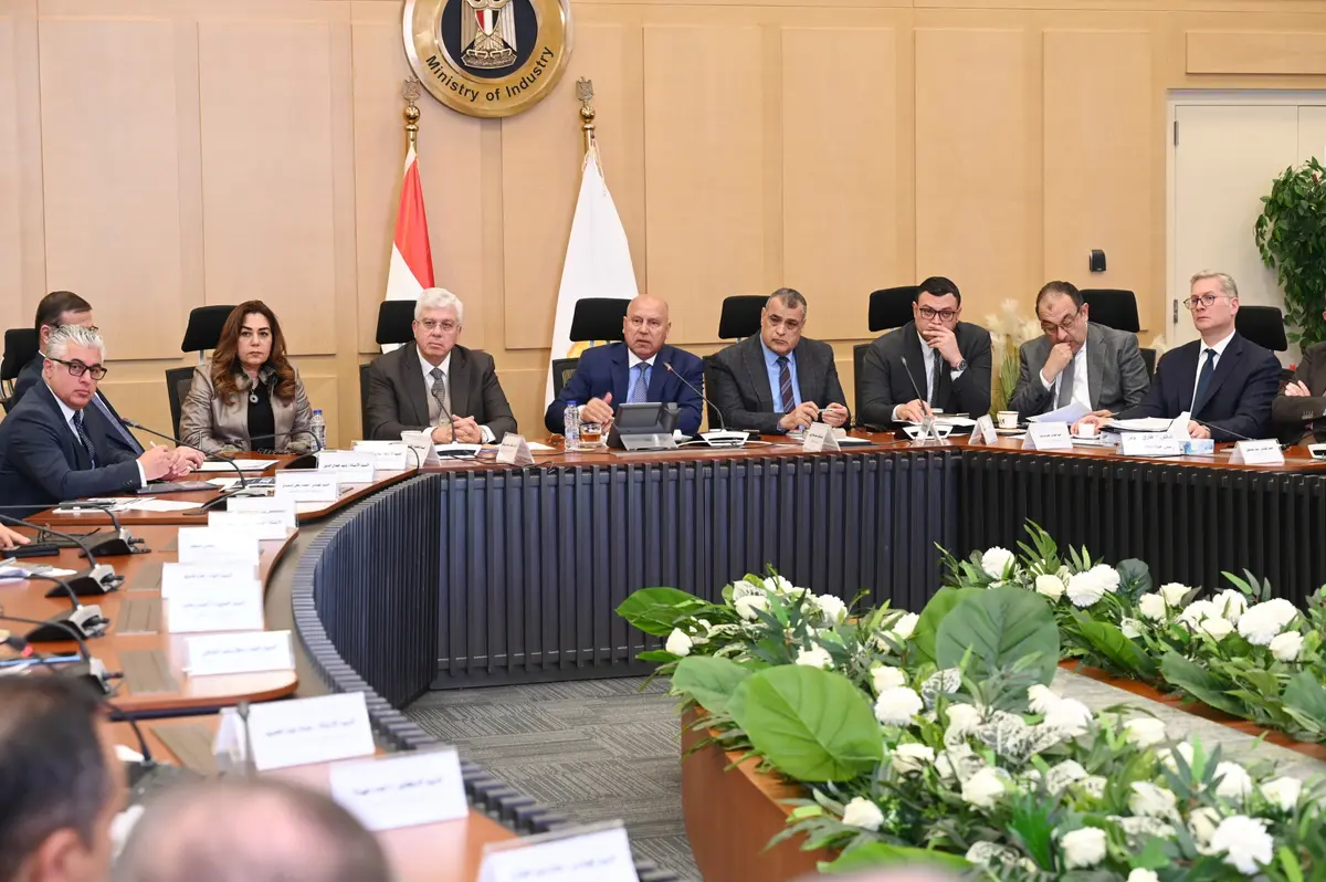 الحكومة توافق مبدئيًا على مشروعين صناعيين باستثمارات تتجاوز 1.2 مليار دولار - أموال الغد