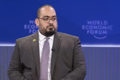 السعودية تسلم بعض مشروعات رؤية 2030 إلى القطاع الخاص