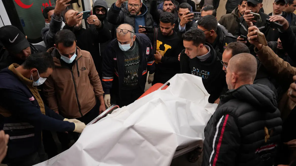 مقتل 11 فلسطينيا بينهم 3 صحافيين وطفلان بنيران إسرائيلية في غزة