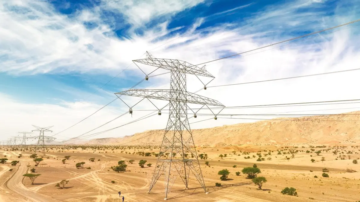 10 مشروعات كهرباء في سلطنة عمان لربط محطات الطاقة الجديدة - الطاقة