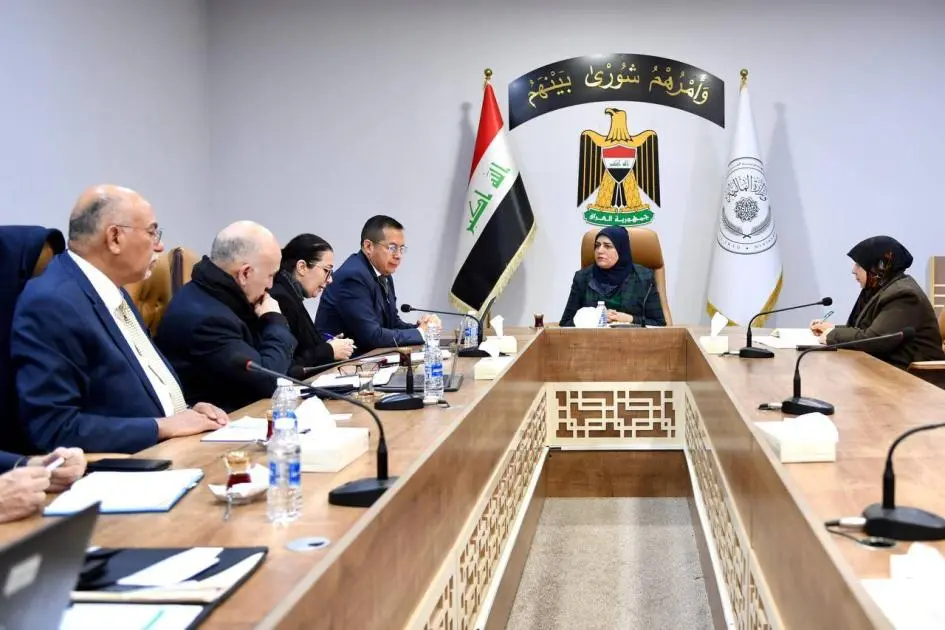 العراق يبحث تعزيز الإصلاحات الاقتصادية مع البنك الدولي