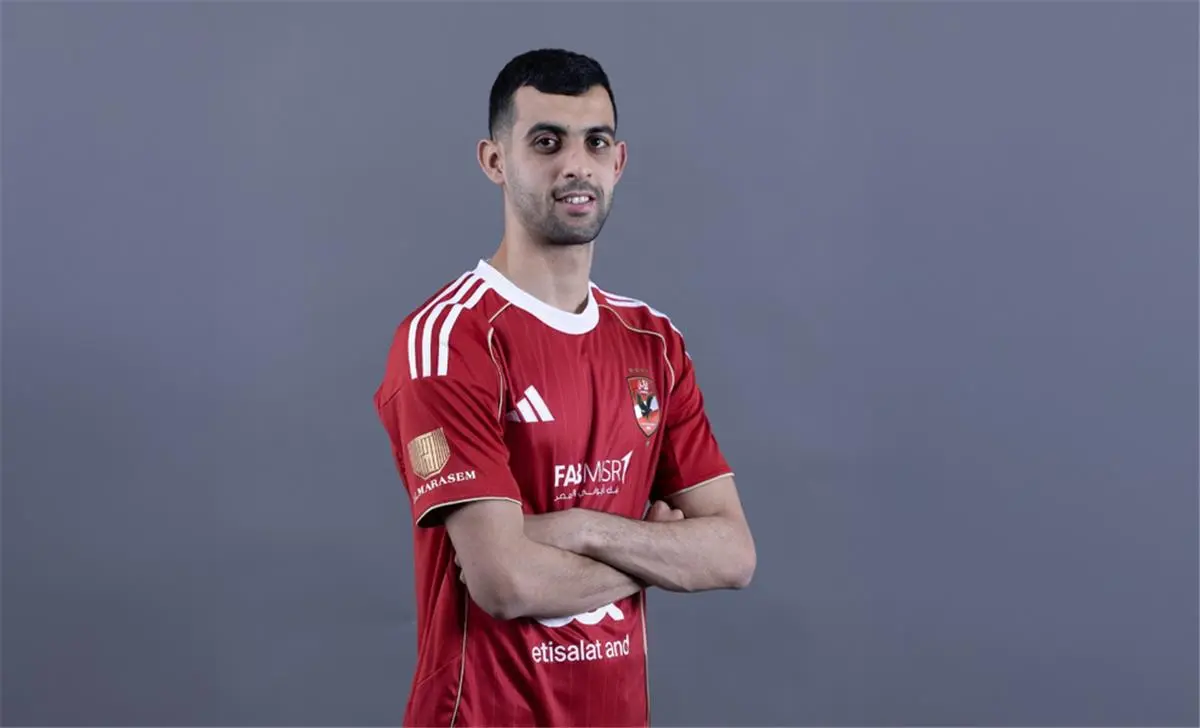رسميًا.. الأهلي يعلن ضم يوسف بلعمري من الرجاء المغربي