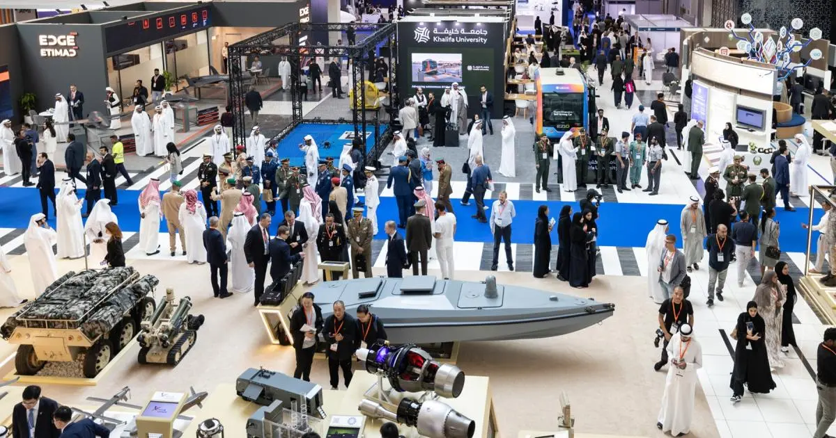 الإمارات.. توقيع صفقات دفاعية بـ642 مليون دولار في معرضين