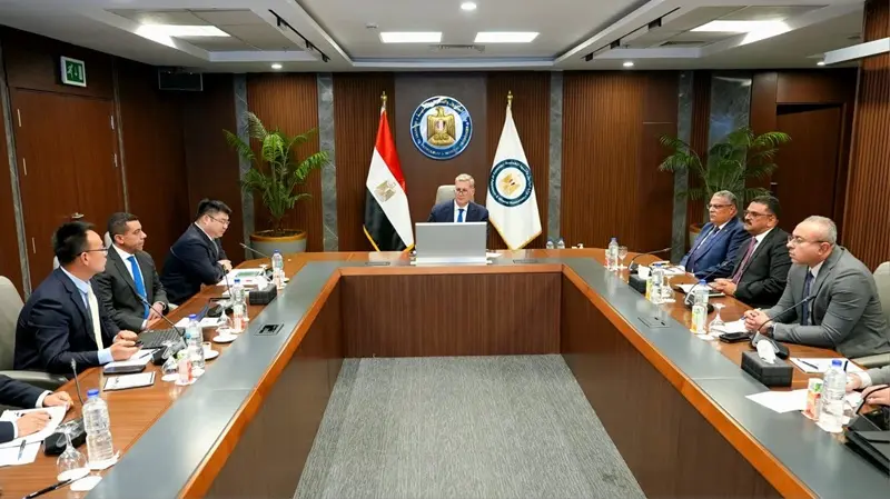 استثمارات صينية بـ 2 مليار دولار لتدشين مشروع فوسفات ضخم في المثلث الذهبي - أموال الغد