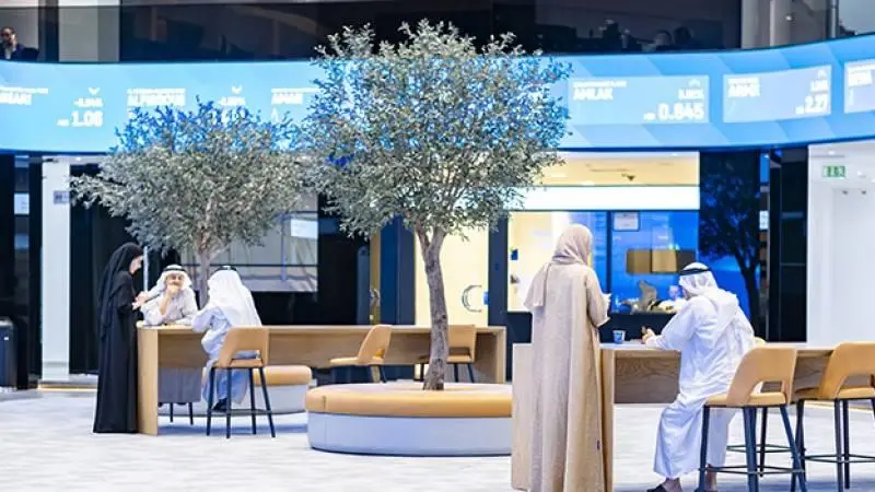 سوق دبي يخترق 6400 نقطة.. و«أبوظبي»عند 10232