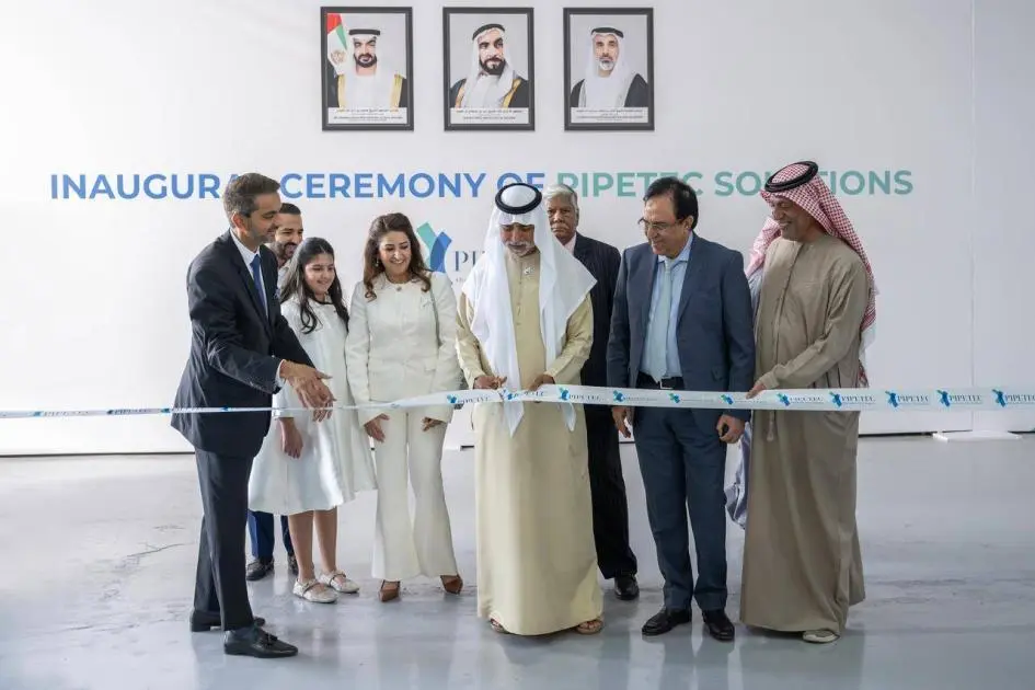 نهيان بن مبارك: ندعم التوجهات لتوطين الصناعات المتقدمة