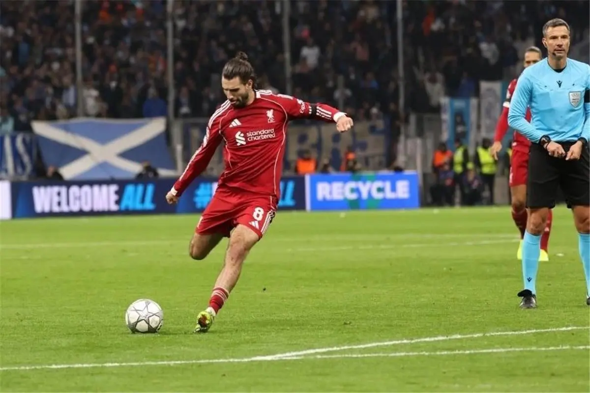 سوبوسلاي يهدد رقم محمد صلاح بعد هدفه أمام مارسيليا في دوري أبطال أوروبا