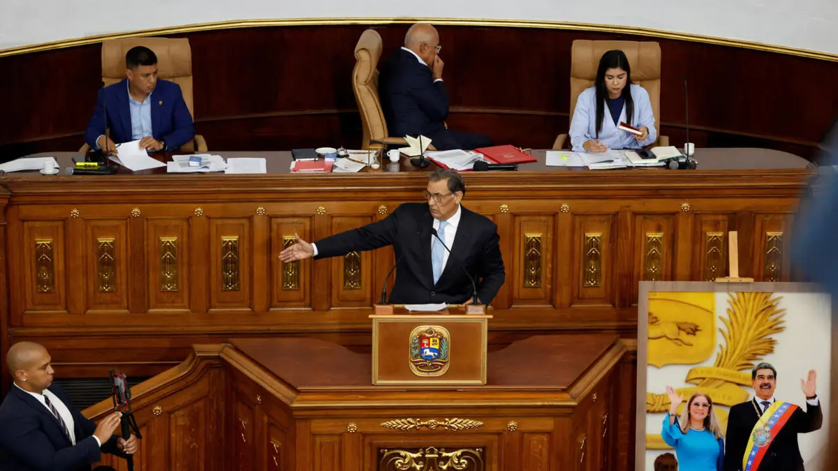 فنزويلا تتجه لفتح إنتاج النفط أمام القطاع الخاص