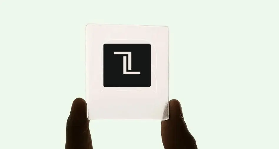 اتفاقية توريد بـ 1.1 مليار درهم لـ«تايتان ليثيوم» الإماراتية مع «مرسيدس»