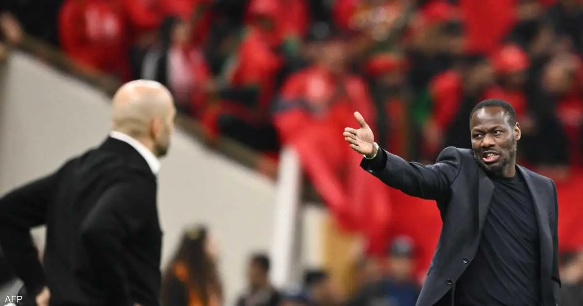 مدرب السنغال يبرر فوضى نهائي أمم أفريقيا.. هذا ما قاله