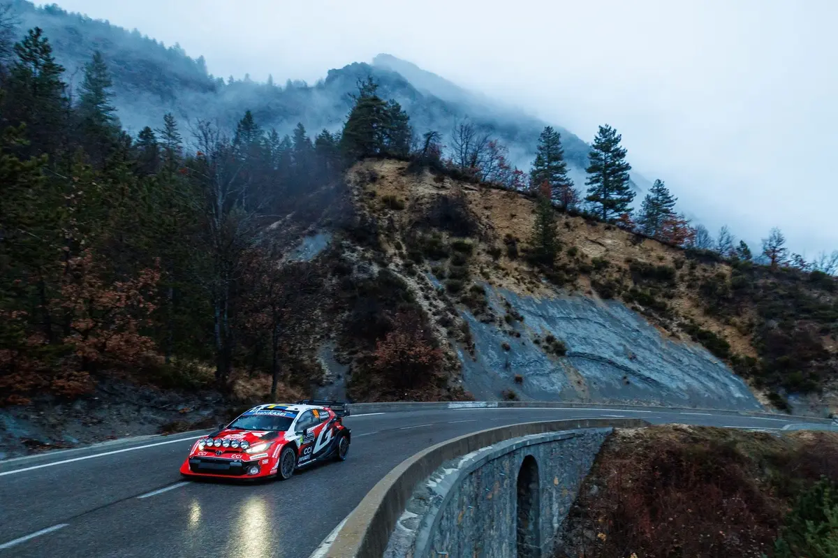 WRC Monte Carlo: Oliver Solberg continues domination from Elfyn Evans
