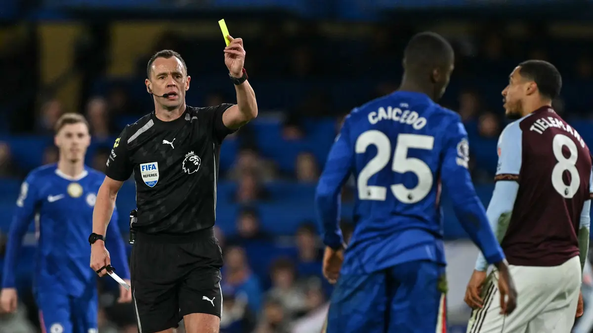 تشيلسي يدفع ثمن السقوط أمام أستون فيلا