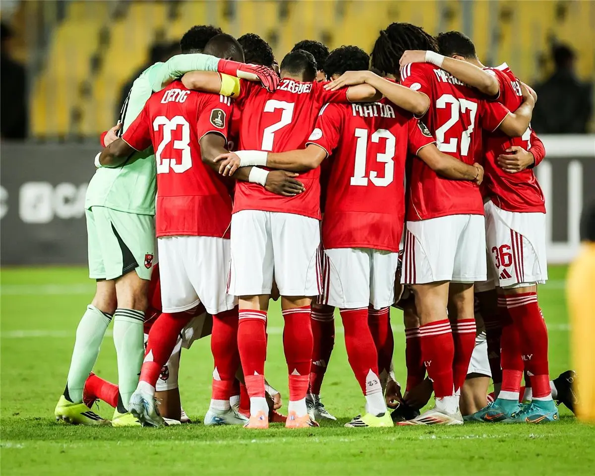 لاعب الأهلي: سعيد بالعودة للاحتراف.. وحمزة عبد الكريم "مميز"