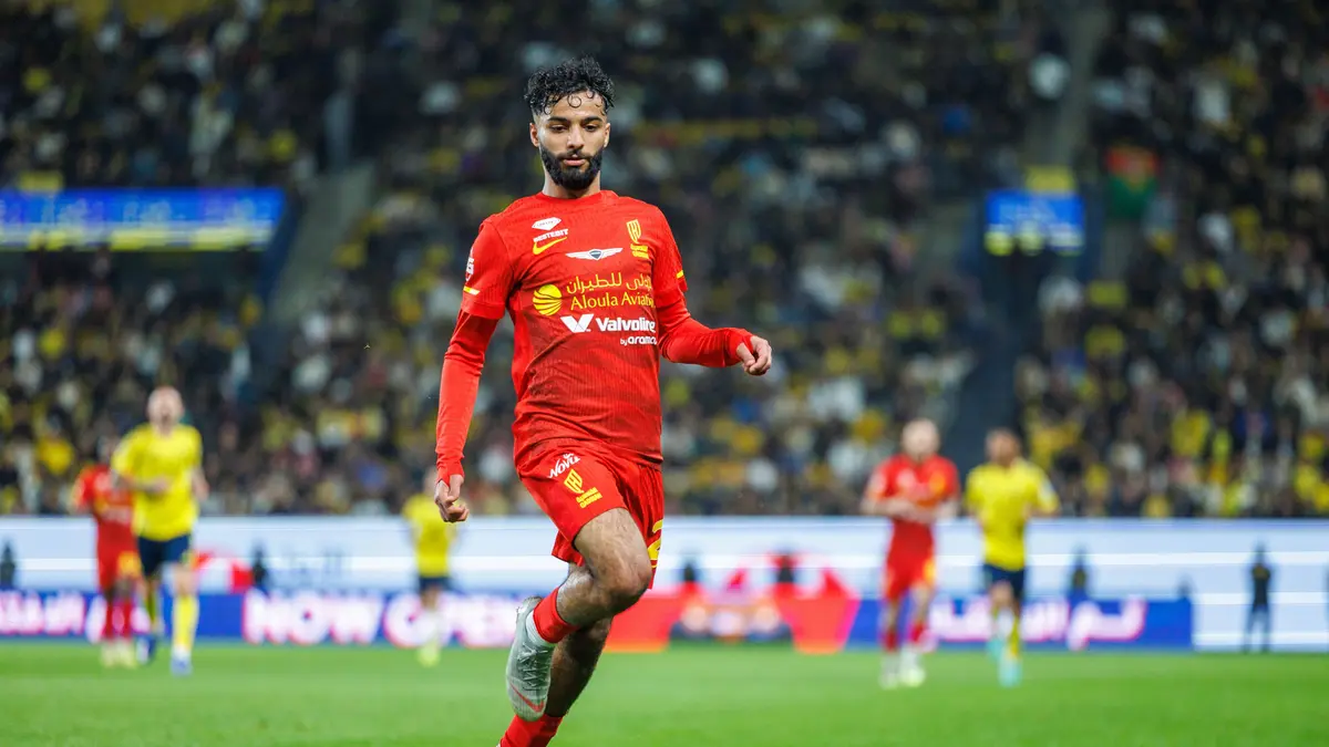 الهلال يعود لصفقة محمد أبو الشامات.. واللاعب يتحرك