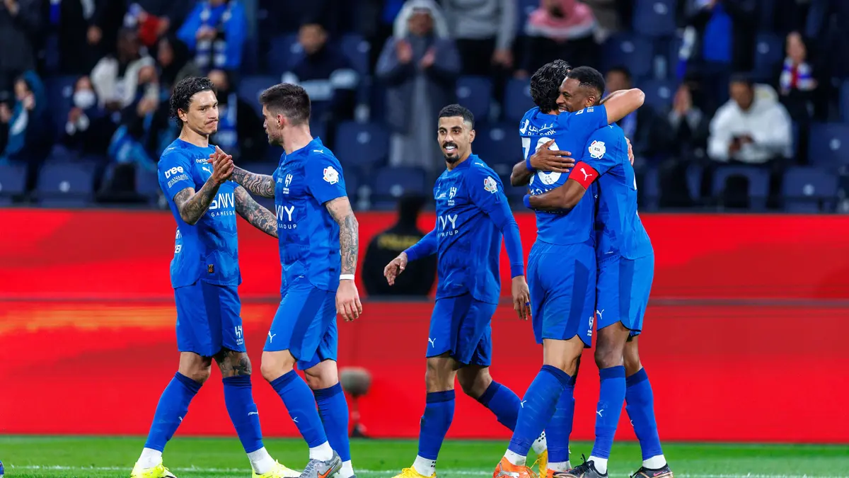 بطل الشتاء.. الهلال "زعيم" لا يقهر رغم اغتيالات الجميع