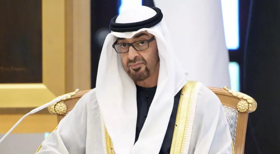 رئيس دولة الإمارات يستقبل وفودا من روسيا وأوكرانيا والولايات المتحدة