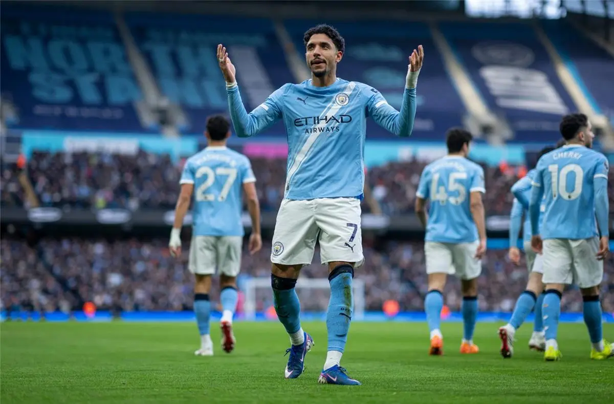 رعب لمدافعي الدوري الإنجليزي.. مانشستر سيتي يعلق على هدف مرموش أمام ولفرهامبتون