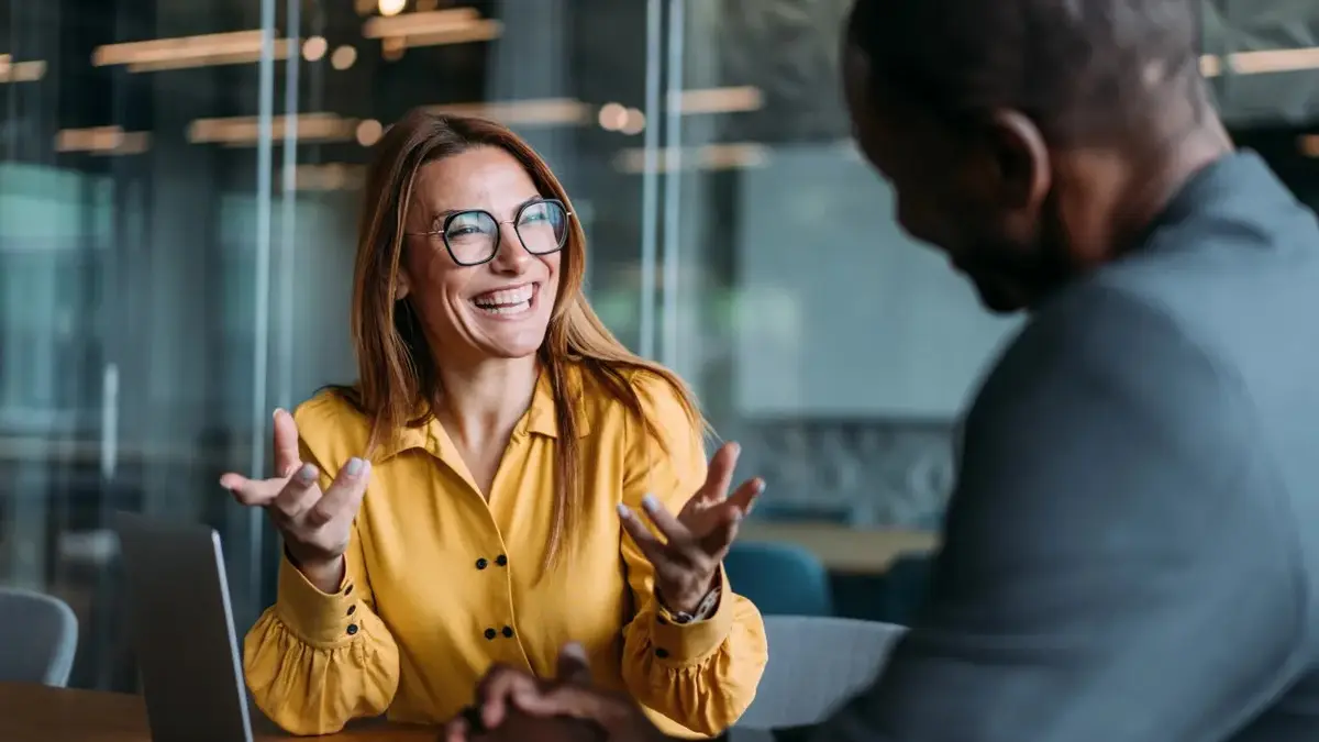 أسرار الإدارة.. 5 عبارات يستخدمها الناجحون لخطف الأنظار في العمل