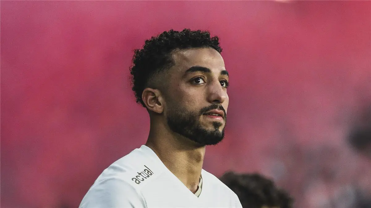 نيس يحفز محمد عبد المنعم قبل لقاء نانت في الدوري الفرنسي