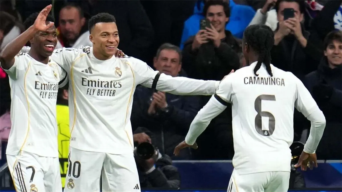 بارنز يدافع عن نجم ريال مدريد بعد اتهامه بالذهاب للتدريبات في حالة سكر