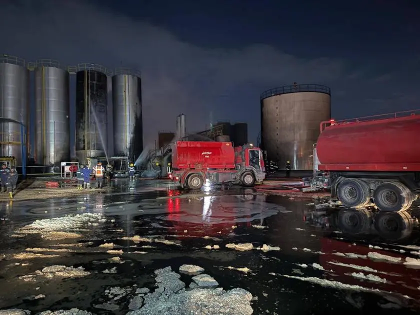 «النفط العراقية» تسيطر على حريق أحد الخزانات