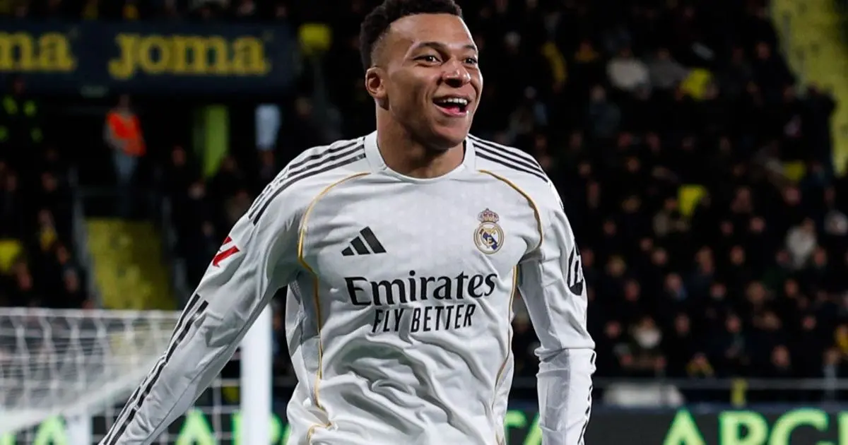 مبابي "التاريخي" يقود ريال مدريد للفوز على فياريال وتصدّر الليغا