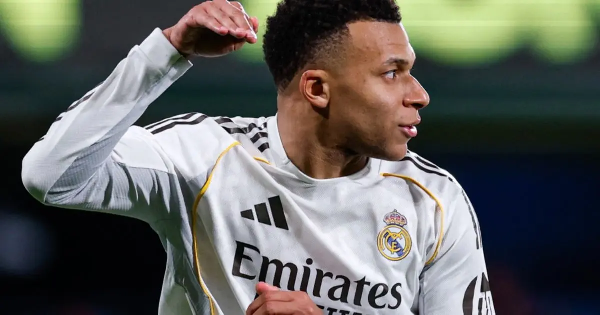 مبابي يتفوق على رونالدو في تعذيب فياريال بملعب لاسيراميكا