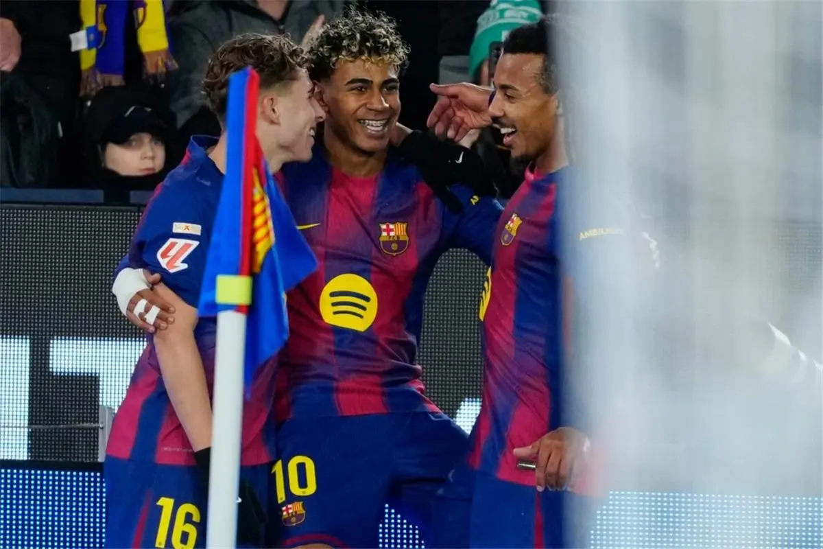 رجل مباراة برشلونة وريال أوفييدو في الدوري الإسباني