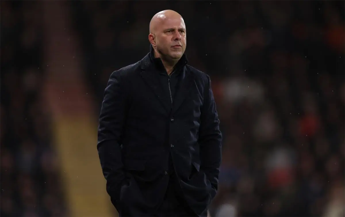 ميرور: تصريح سلوت يوضح موقف ليفربول من إقالته