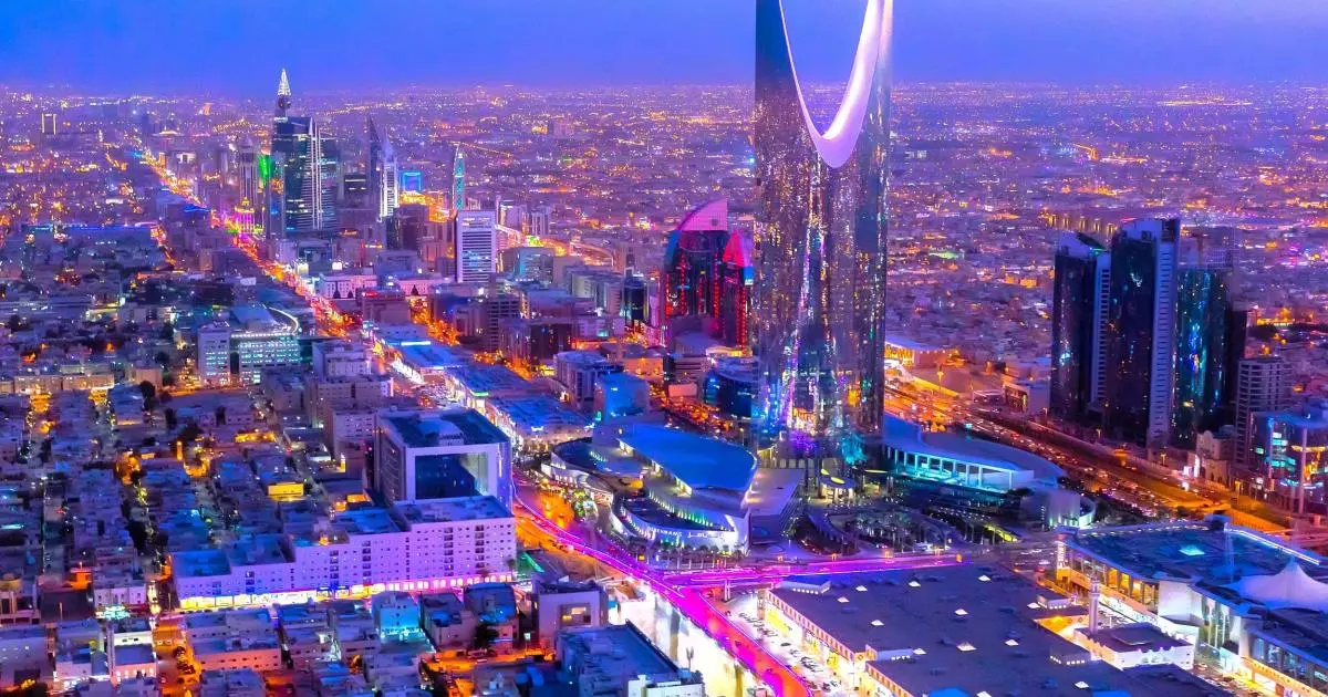 السعودية تدرس توسيع برنامج الإقامة المميزة ليشمل فئات جديدة