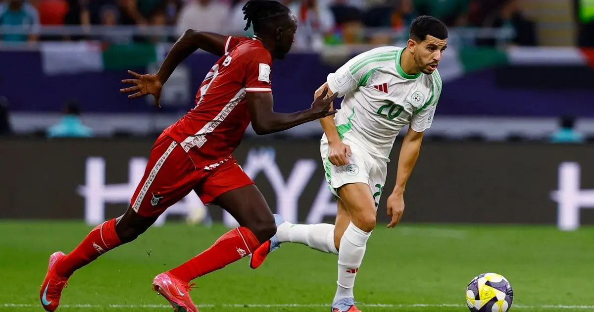الجزائري يوسف عطال يتعرض لإصابة خطيرة ويغيب عن كأس العالم