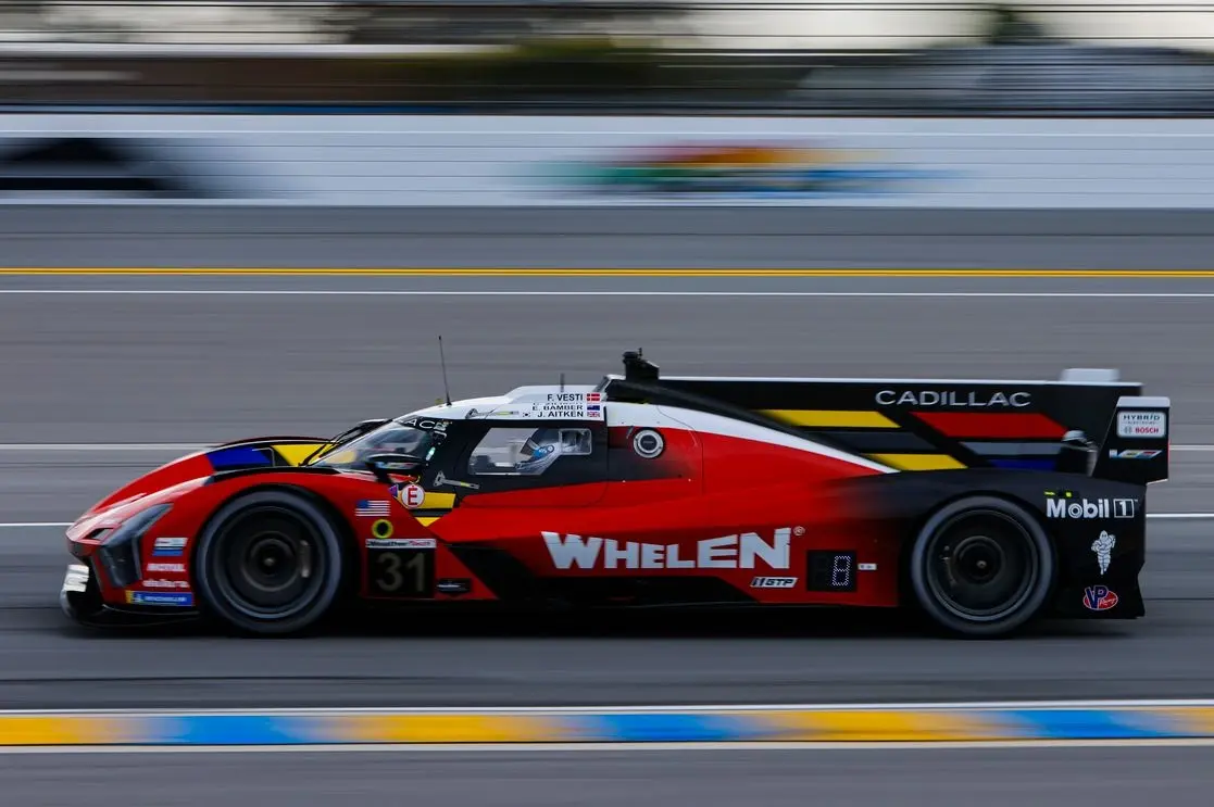 Another close Rolex 24 defeat “heartbreaking” for Jack Aitken