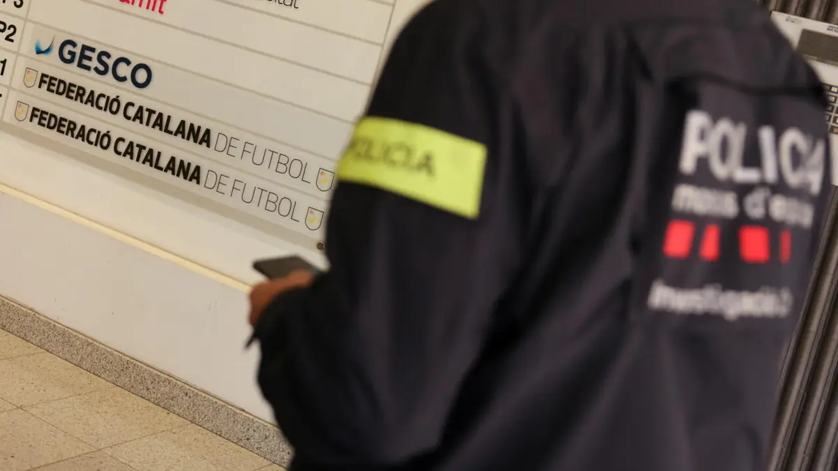 مقبرة يهودية تتعرض للتدنيس في برشلونة والشرطة الكاتالونية تفتح تحقيقا