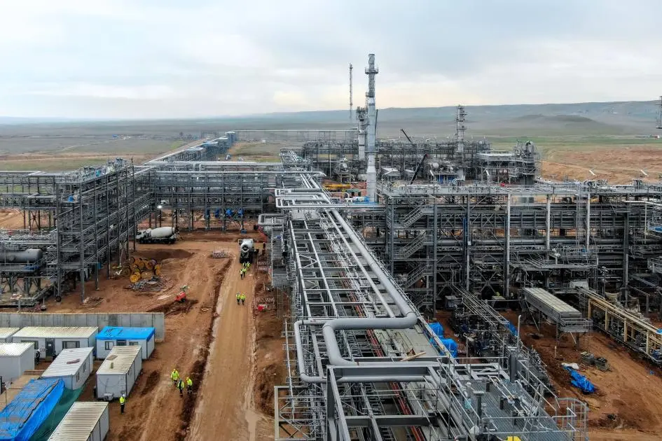 «دانة غاز» و«نفط الهلال» توقعان اتفاقيات بيع غاز من حقل جمجمال