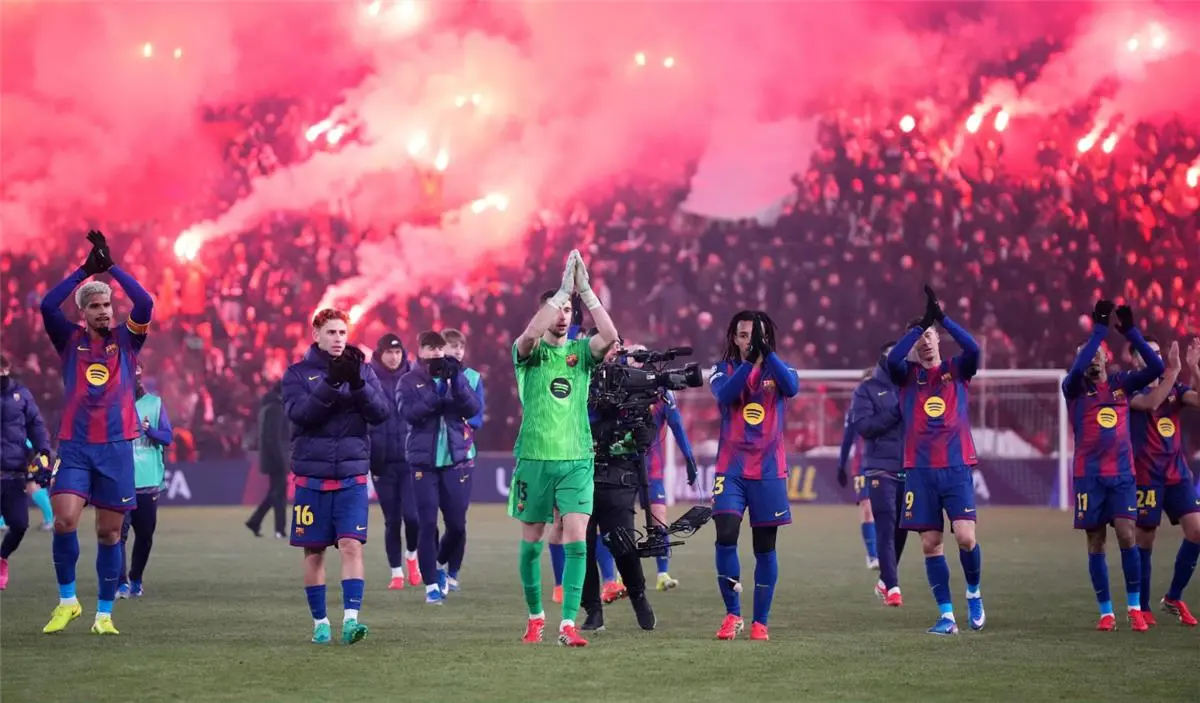 آس: لاعب برشلونة مهدد بـ"انتكاسة" قد تنهي مسيرته الاحترافية