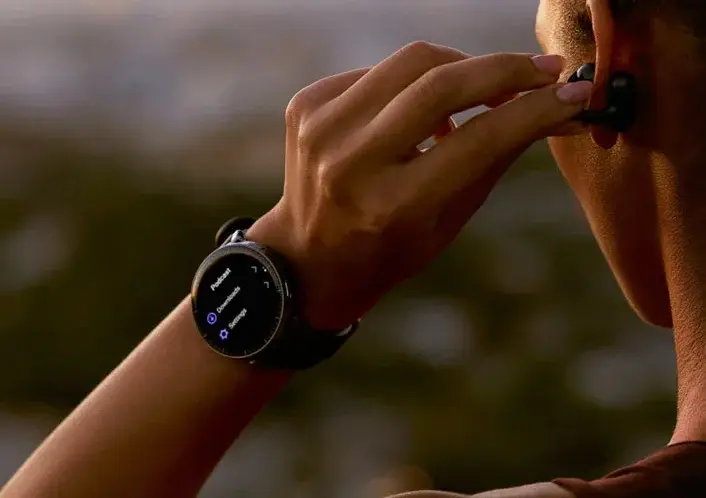 أمازفيت تطلق Active Max في الهند ببطارية تدوم شهرًا وشاشة AMOLED