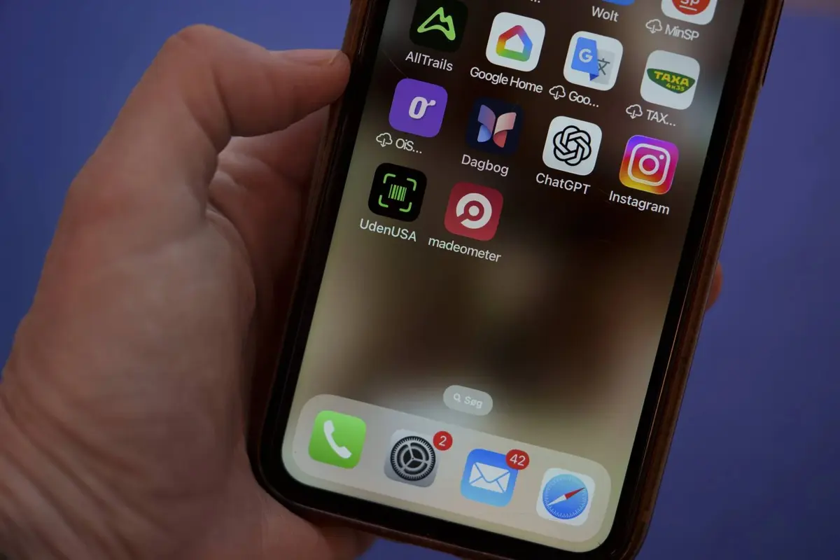 هاشتاق عربي - مصر: جدل بشأن "جمارك الجوال" ومطالبات بإعفاء المغتربين