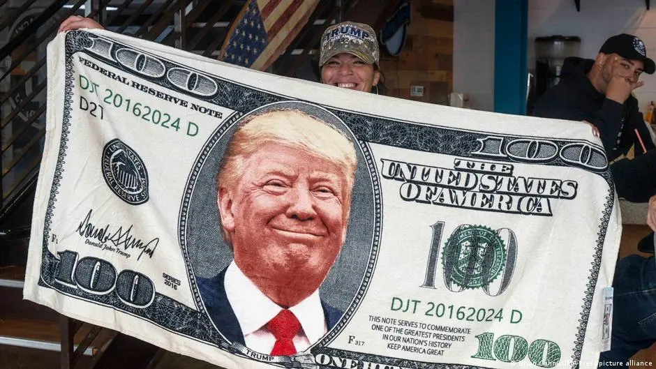 من الهيمنة إلى الانحدار ـ كيف أدخل ترامب الدولار في نفق الشك