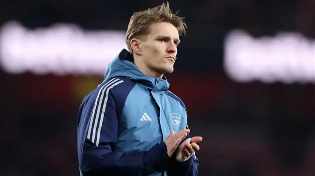 أوديجارد بعد الخسارة من يونايتد: الدوري الإنجليزي ليس سهلًا.. وهذا هو الحل الوحيد