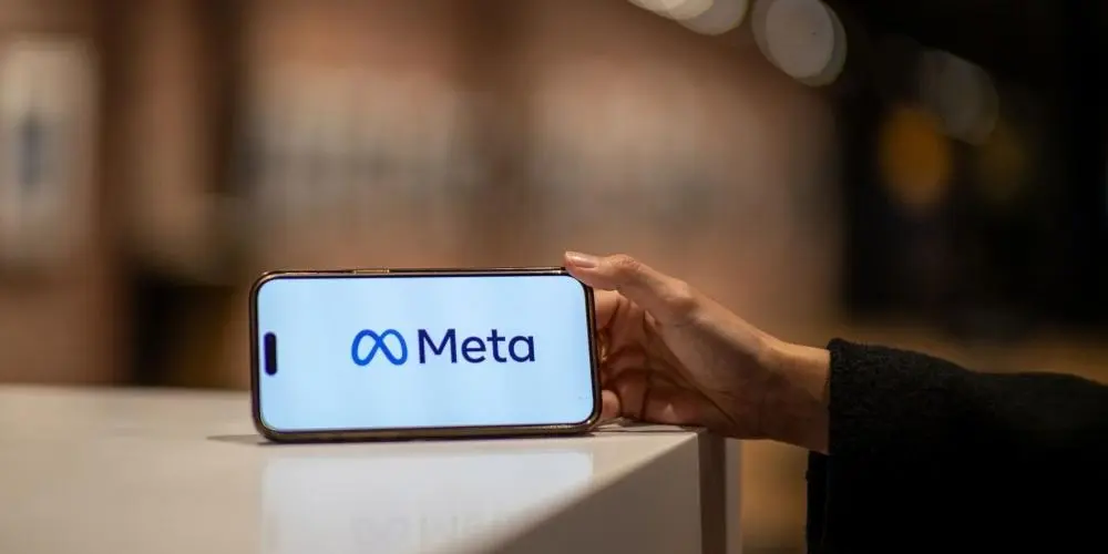 ميتا تختبر اشتراكات مدفوعة لتطبيقات إنستغرام وفيسبوك وواتساب